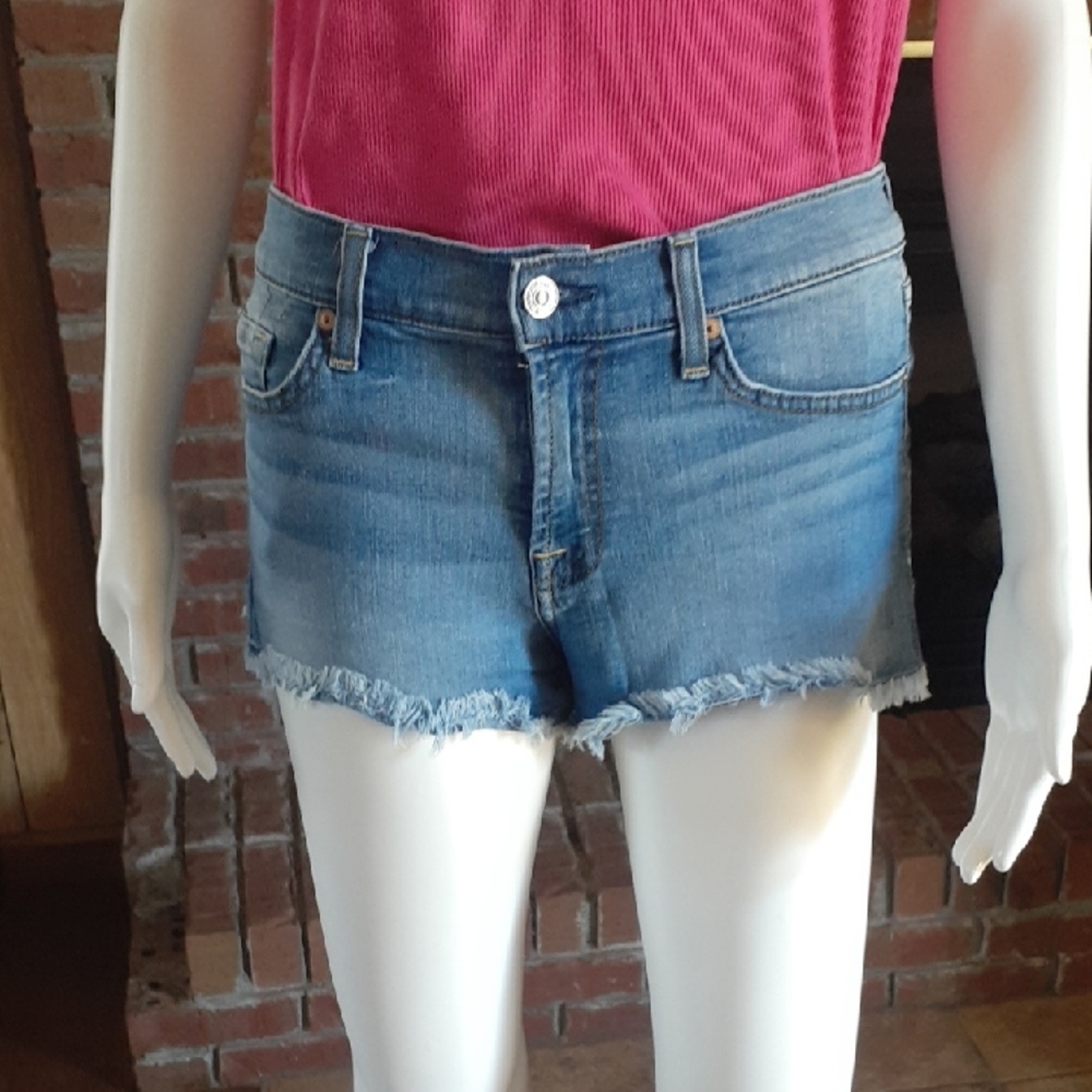 7 For All mankind Shorts (2pair ) - Picture 2 of 11